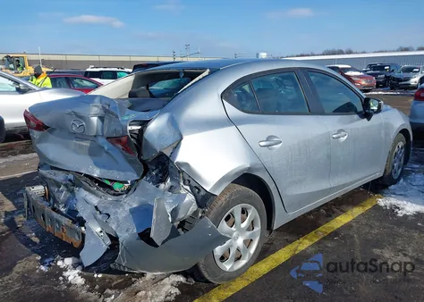2018 Mazda Mazda3 Sport from USA, damaged, VIN 3MZBN1U7XJM213637